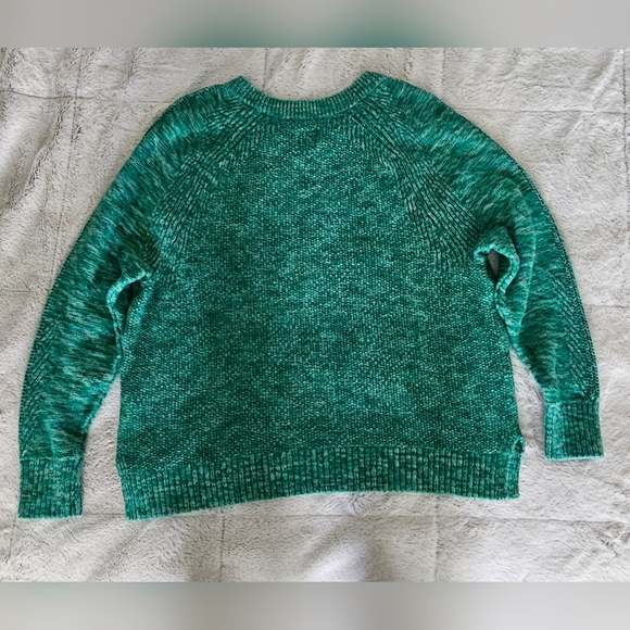 GAP Green Scoop Neck Sweater, size L. - Picture 3 of 6